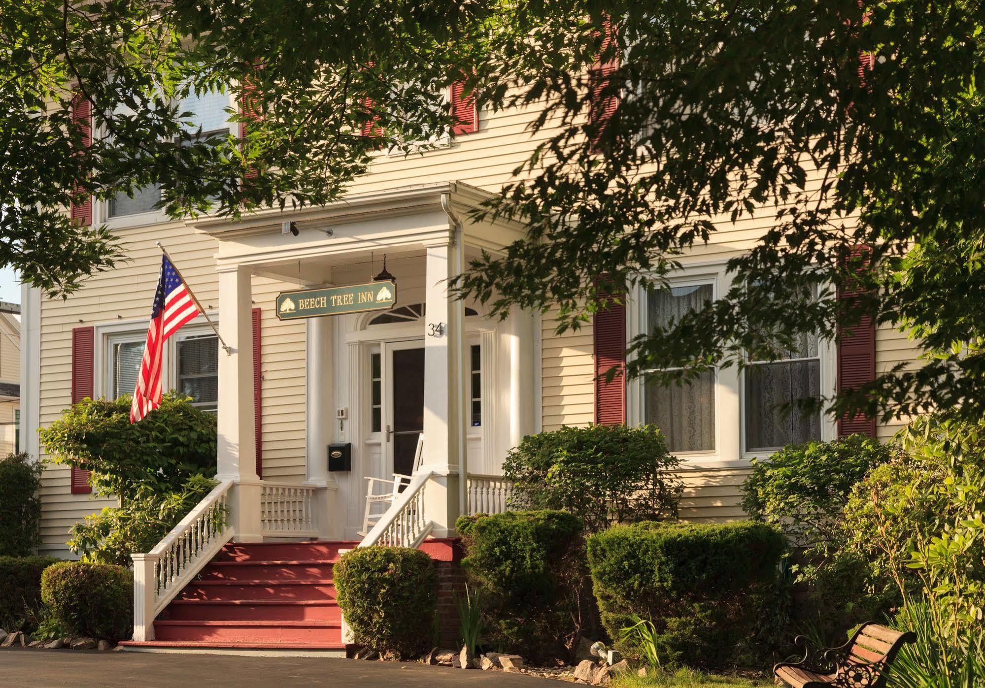 Beech Tree Inn And Cottage Newport Exterior foto